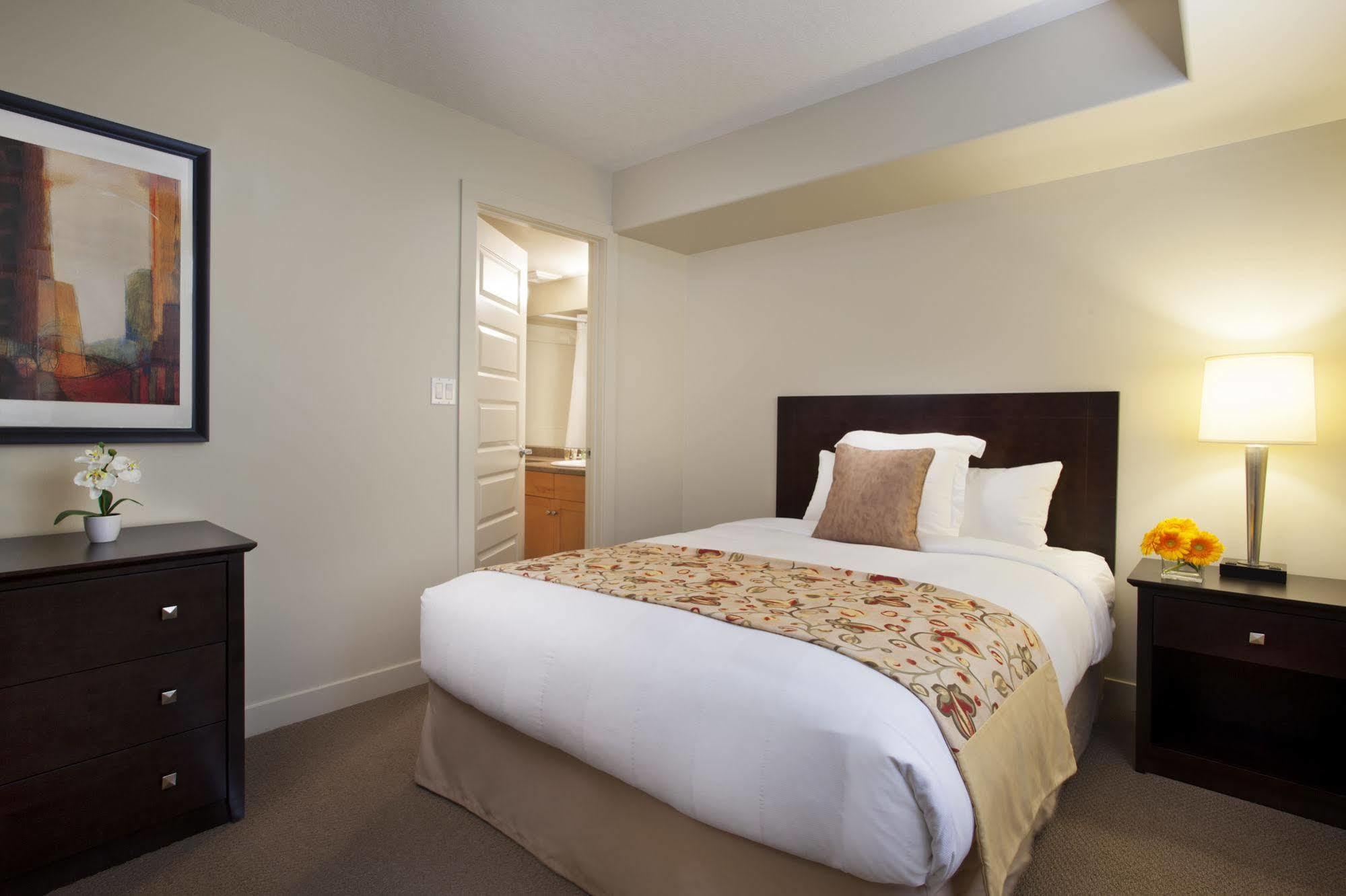 Clearwater Residence Hotel Timberlea Fort Mcmurray Eksteriør bilde