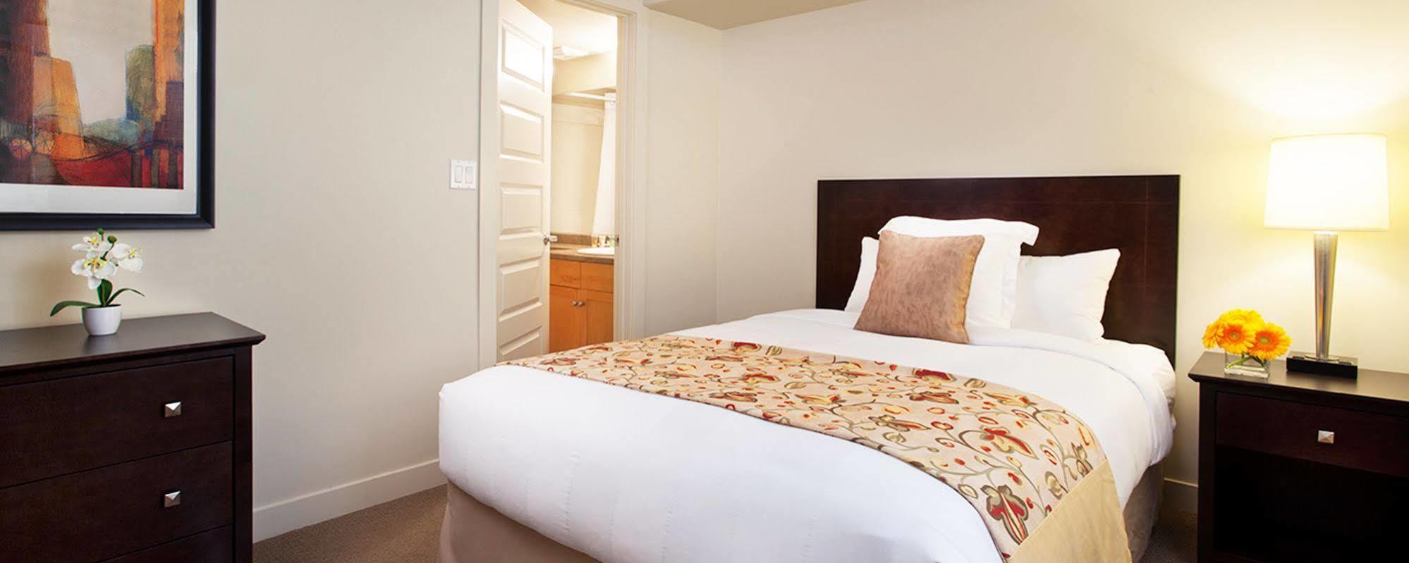 Clearwater Residence Hotel Timberlea Fort Mcmurray Eksteriør bilde